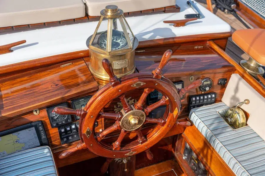 bem5f9b4404f0ad6948b896eb90_5f9b44e7f0ad6948b896ebae | Sail in Greece™